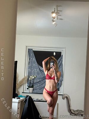 Olivia Tollesson Nude Leaked Photo #29