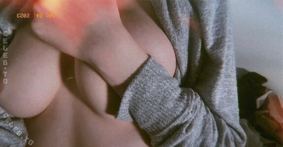 oliviashu Nude Leaked Photo #29