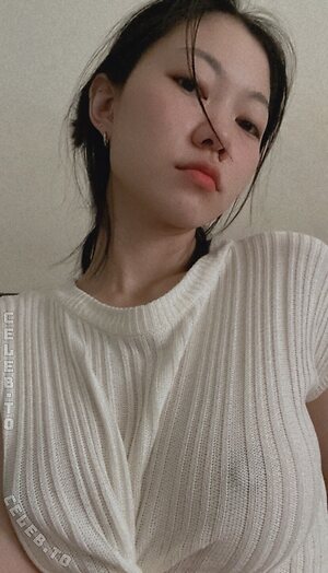 oliviashu Nude Leaked Photo #62