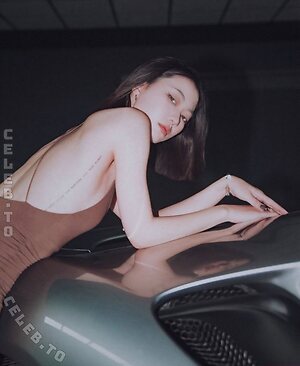 oliviashu Nude Leaked Photo #63