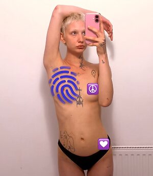 Oliwia Guzińska leaked photo #4