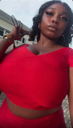 Oluwagbotemmy Nude Leaked Photo #3