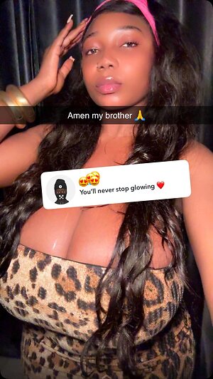 Oluwagbotemmy Nude Leaked Photo #8