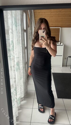 onlybellarella Nude Leaked Photo #10
