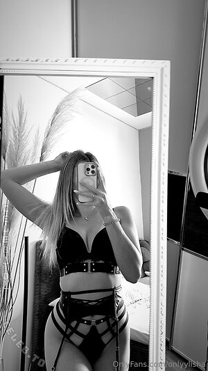 onlyylisha Nude Leaked Photo #102