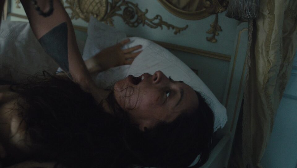 Oona Chaplin leaked photo #2