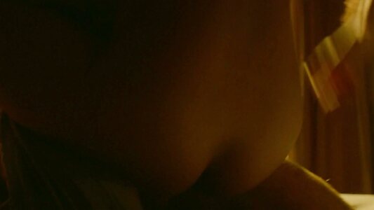 Oona Chaplin leaked photo #24