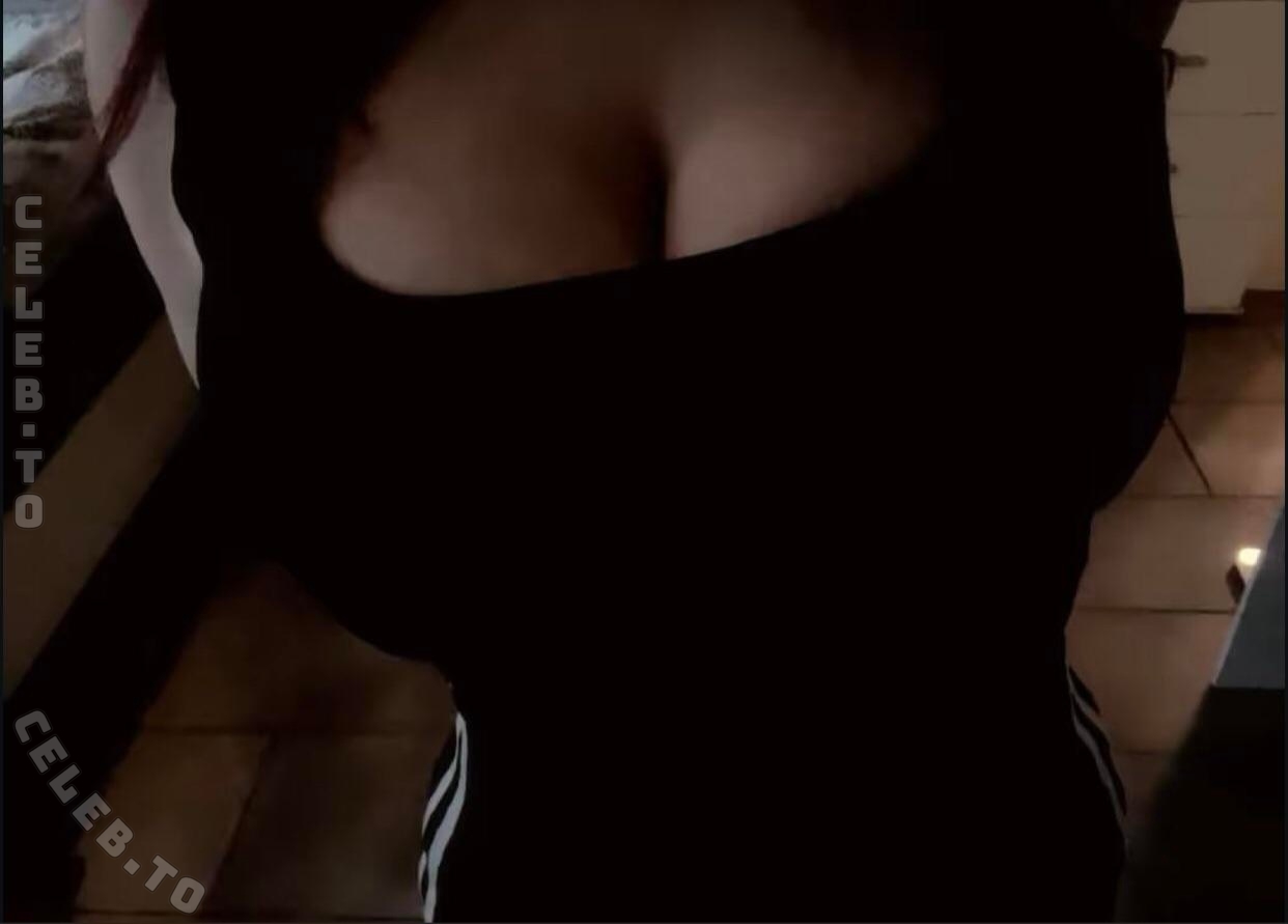 Oops! We ran into some problems. (Oops! We ran into some problems.) Nude Leaked Photo #9