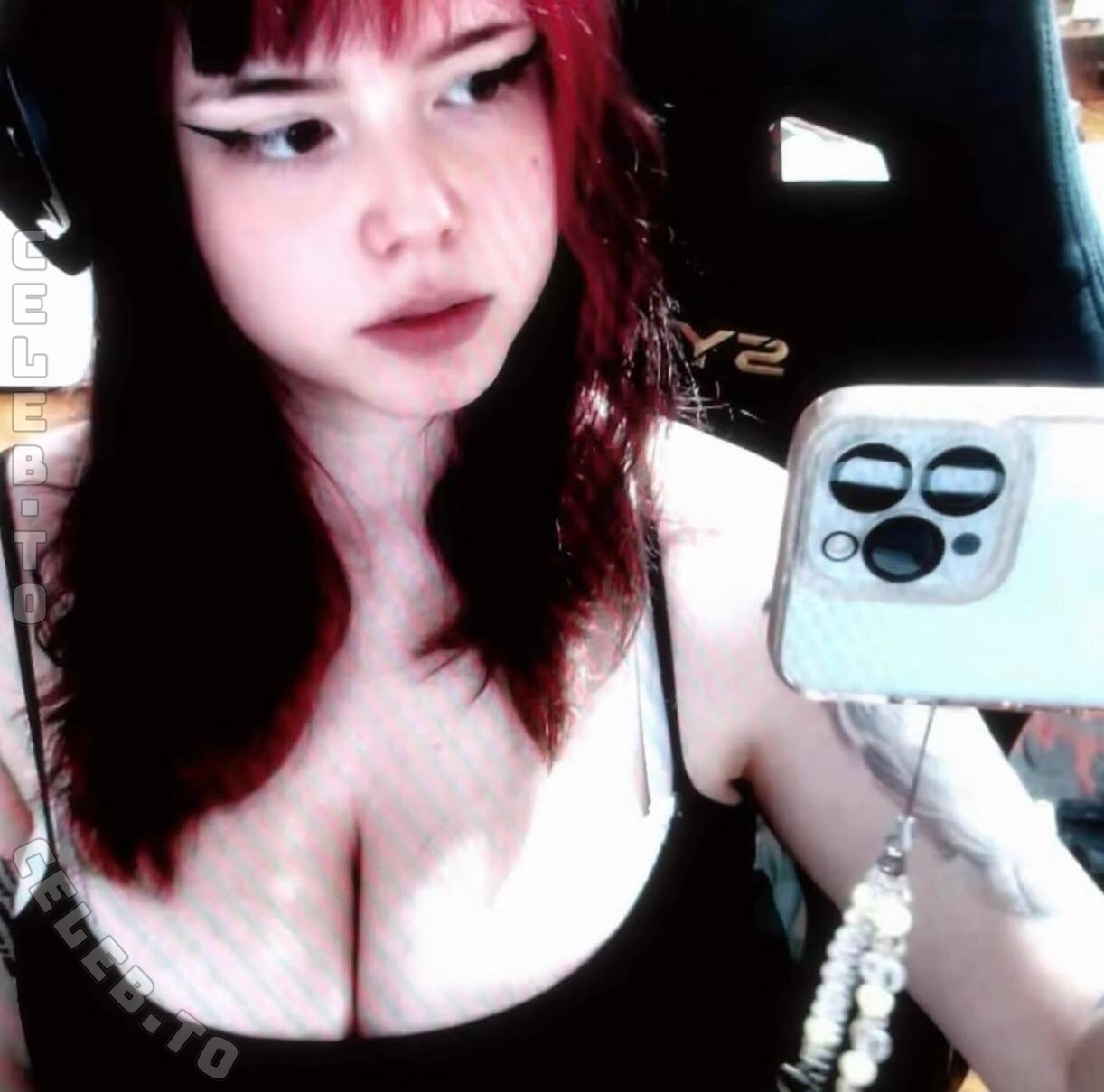 Oops! We ran into some problems. (Oops! We ran into some problems.) Nude Leaked Photo #14