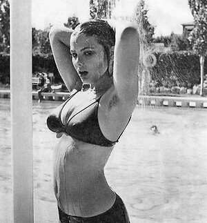Ornella Muti leaked photo #3