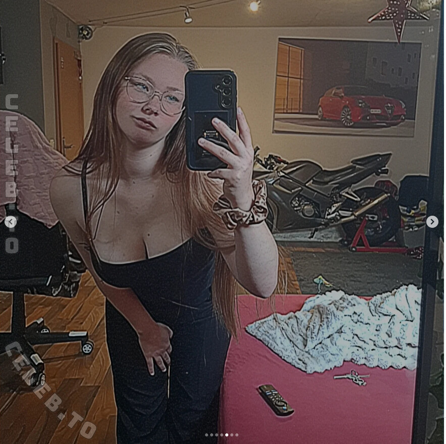 Ossi_Mia Nude Leaked Photos