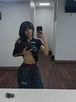 over.taaa leaked photo #3