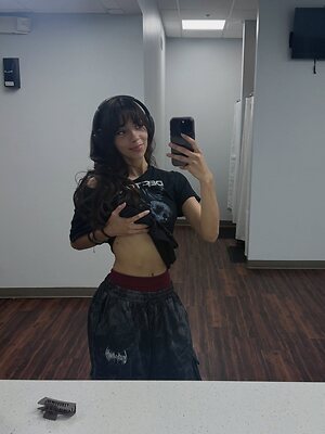 over.taaa leaked photo #5
