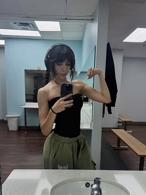 over.taaa leaked photo #27