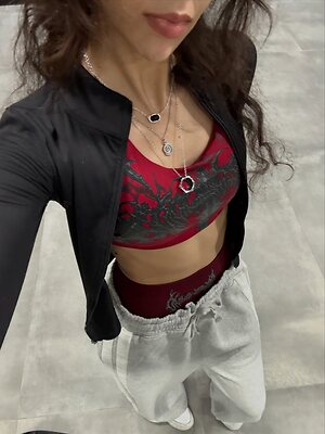 over.taaa leaked photo #35