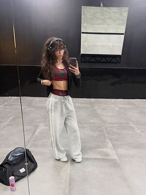 over.taaa leaked photo #37