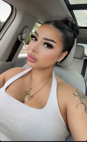 @Oxashhley Nude Leaked Photo #3