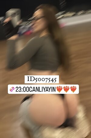 oznur guven