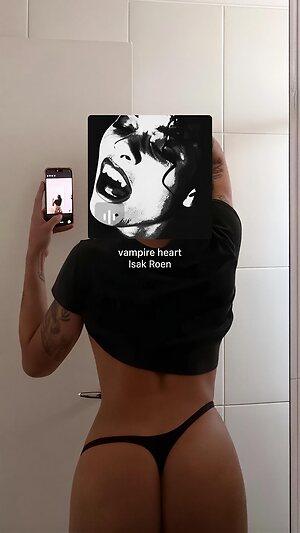 Pabllo Vittar leaked photo #16