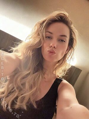 Paige Spiranac Nude Leaked Photo #163