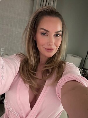 Paige Spiranac Nude Leaked Photo #311