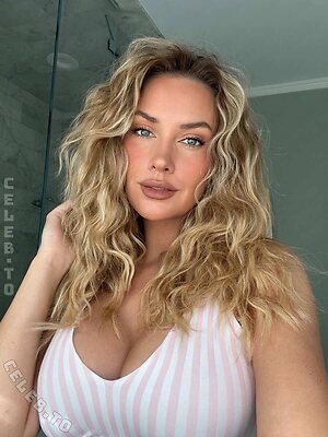 Paige Spiranac photo