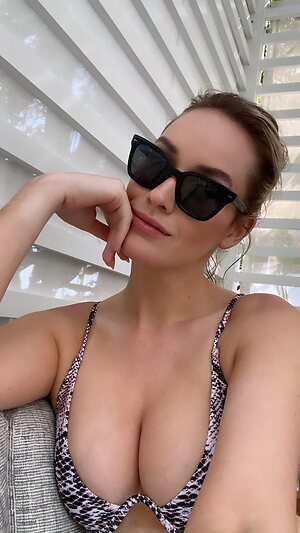 Paige Spiranac leaked photo #686