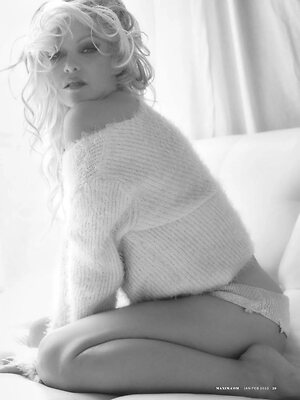 Pamela Anderson leaked photo #180
