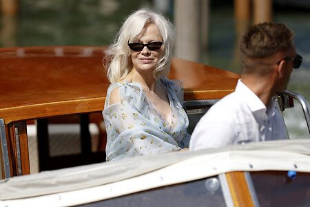 Pamela Anderson leaked photo #285