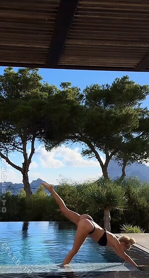 Pamela Reif Nude Leaked Photo #3