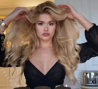 Pamela Reif Nude Leaked Photo #43