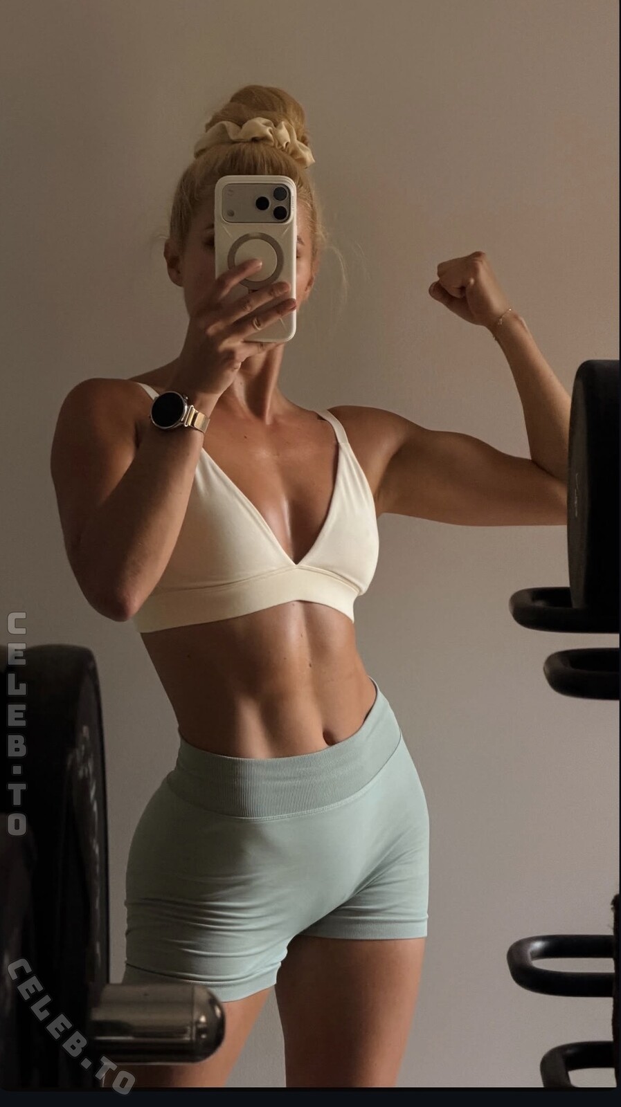 Pamela Reif photo