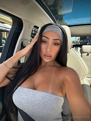 Pamela leaked photo #6