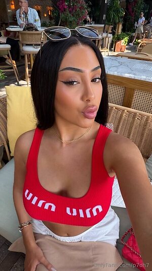 Pamela leaked photo #7