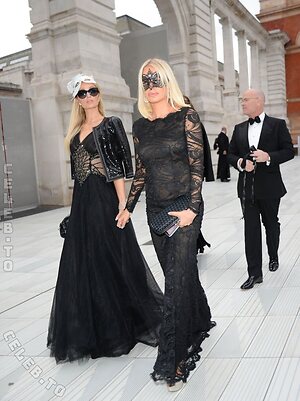 Paris Hilton Nude Leaked Photo #38