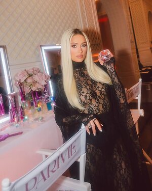 Paris Hilton leaked photo #188
