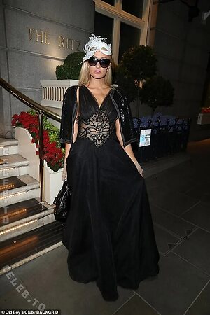 Paris Hilton Nude Leaked Photo #239