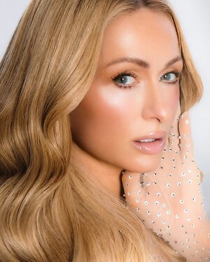 Paris Hilton leaked photo #253