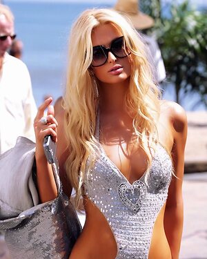 Paris Hilton leaked photo #269