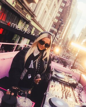 Paris Hilton leaked photo #301