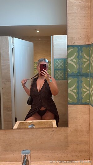 Paris jade leaked photo #5