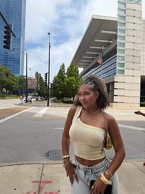 Parker McKenna Posey leaked photo #17