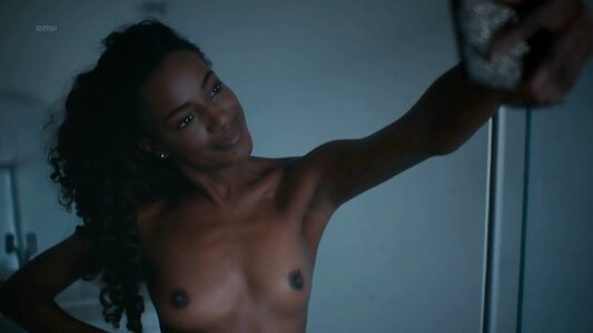 Patrícia Dejesus leaked photo #17