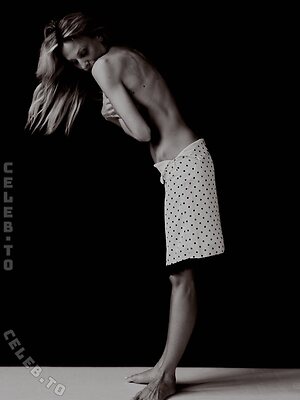 Patricia Ivanauskas Nude Leaked Photo #7