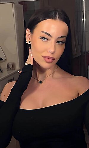 Patrycja Urbaniec leaked photo #8