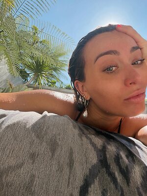 Paula Badosa leaked photo #37