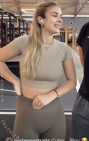 Paula Doeringer Nude Leaked Photo #13