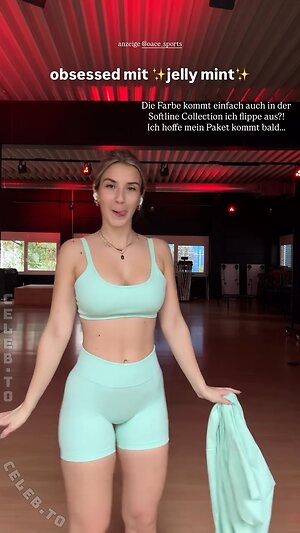 Paula Doeringer Nude Leaked Photo #85