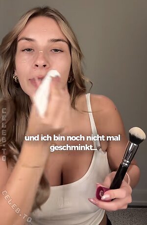 Paula Doeringer leaked photo #543