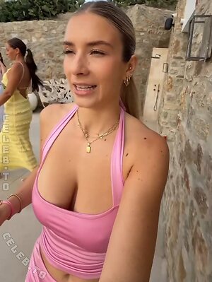 Paula Doeringer leaked photo #560